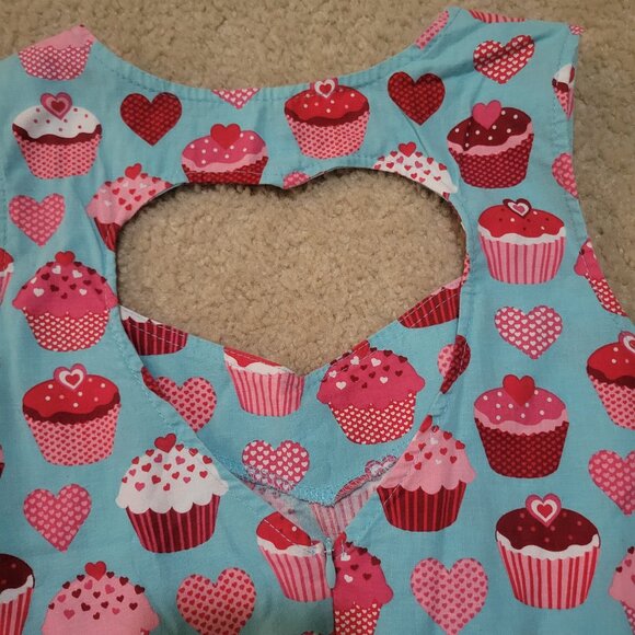 Retrolicious Cupcake Heart Pinup Size Small Dress/ Valentines Day pretty punk - Picture 3 of 9